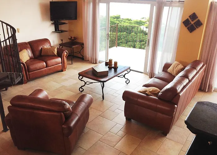 Luxury Condominium Breathtaking Ocean View Aparthotel *