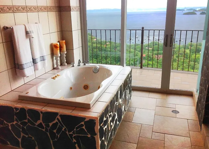 Luxury Condominium Breathtaking Ocean View Aparthotel Playa Ocotal